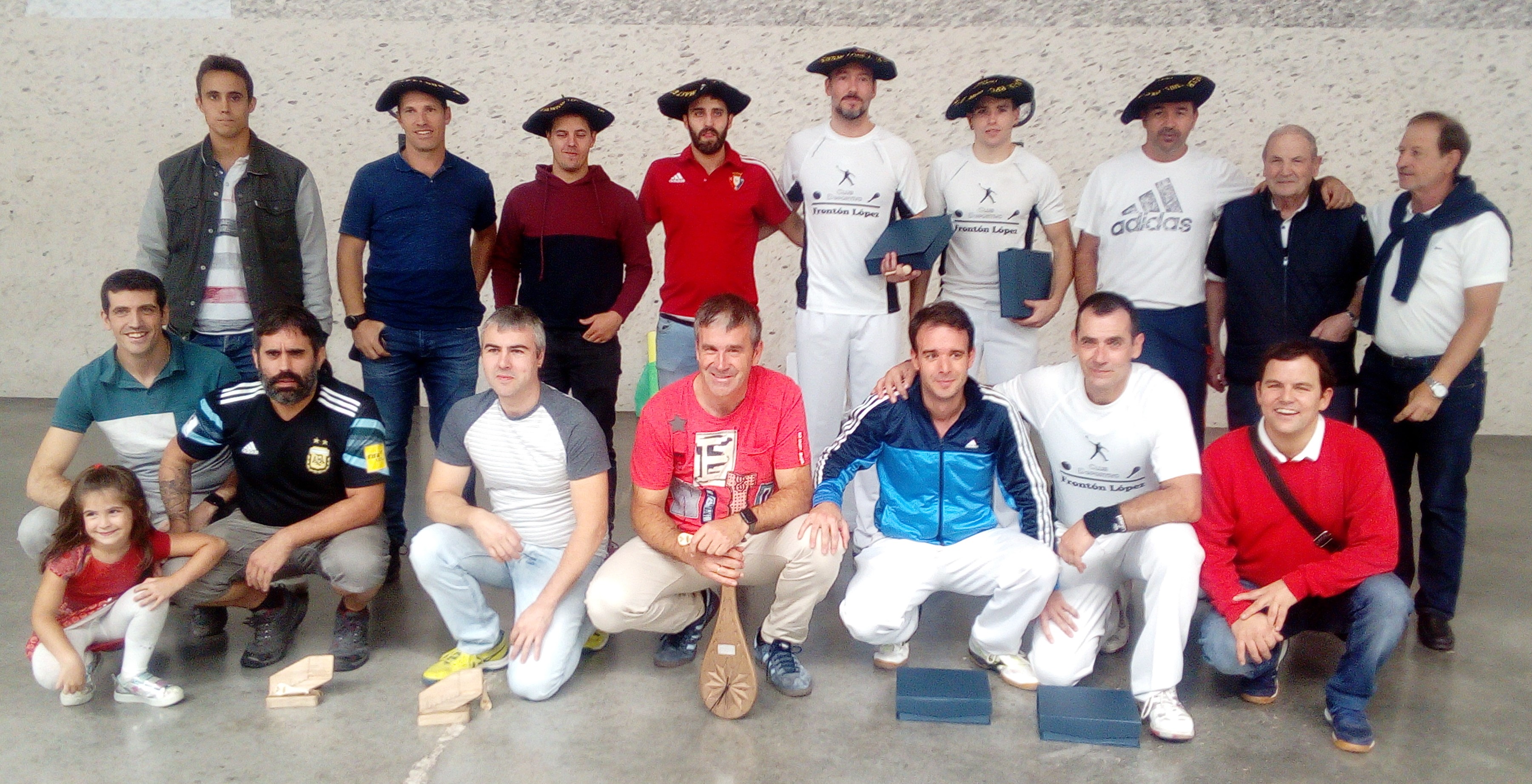 Julen Iriarte e Iker Arrastia se hacen con el master de honor &ldquo;Restaurente Ibarraetxea&rdquo; de paleta goma.